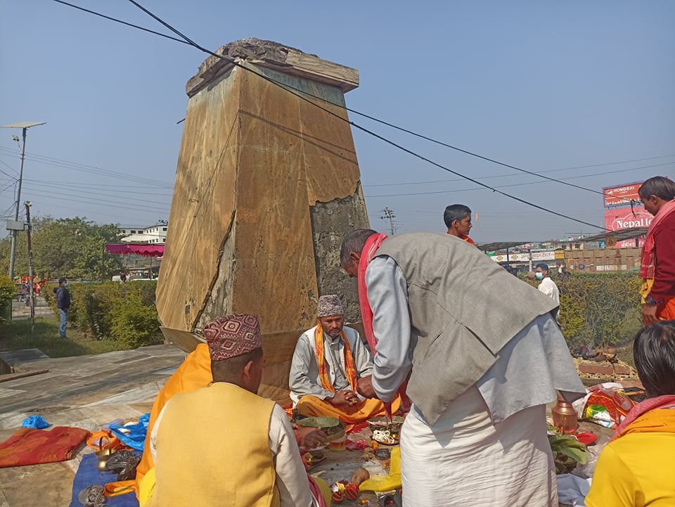 अत्तरिया चोकमा राजा महेन्द्रको शालिक पुन: निर्माण कार्यको शुभारम्भ